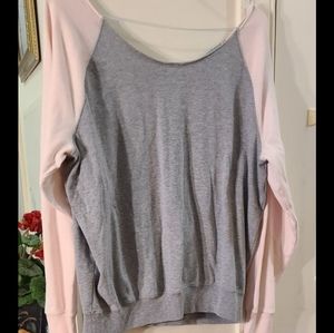 VICTORIA'S SECRET PINK SWEAT SHIRT